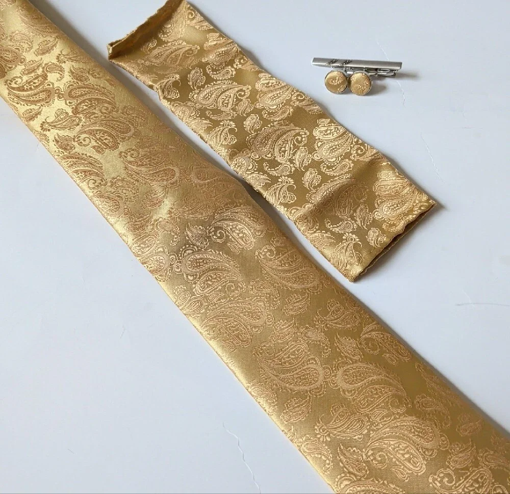 Gold Paisley Men's Tie Set - Slim Necktie, Clip, Pocket Square & Cufflinks NWT